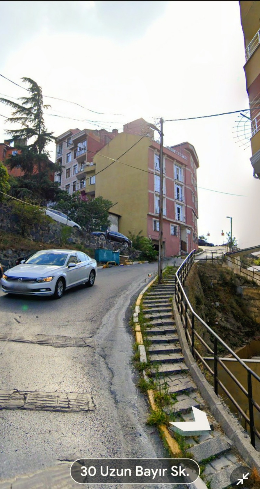 İstanbul’un En Dik Yokuşları - Uzun Bayır Sokak Sütlüce