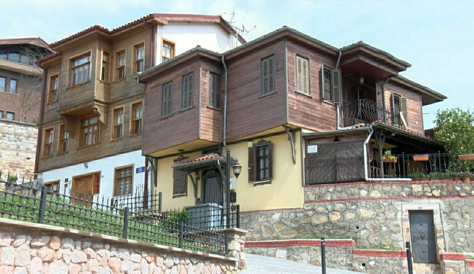Kocaeli Gezilecek Yerler - Tarihi Kapanca Sokak