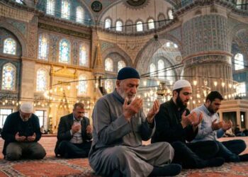 1001 Kun Fe Yekûn Hacet İçin, Kün Fe Yekün Fazileti ve Sırlar